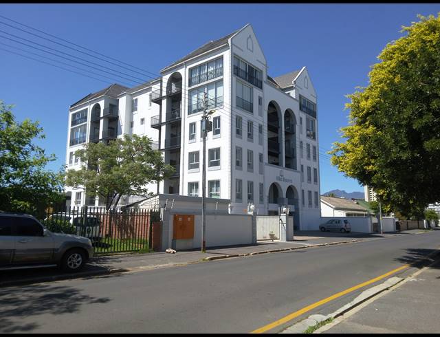 2 BEDROOM APARTMENT TO LET IN STRAND NORTH